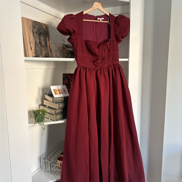 Maison Amory Dresses & Skirts - Elegant Burgundy Maxi Dress